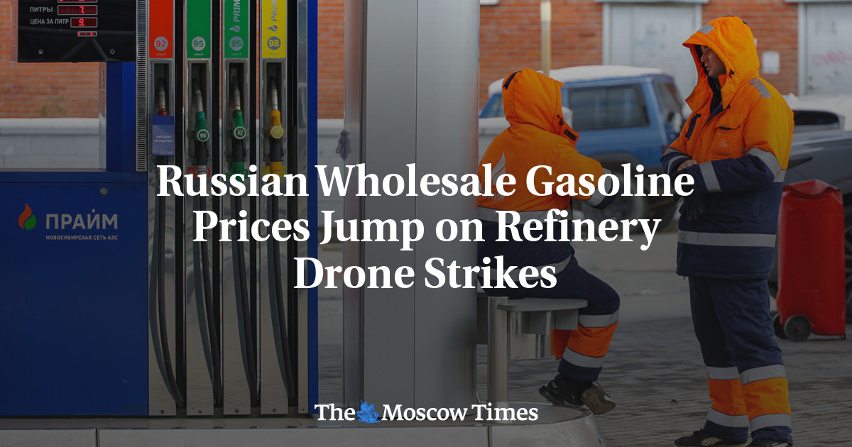 Russia's Fuel Crisis: Strikes Drive Prices to Record Highs